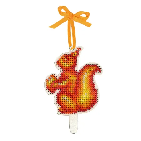 Cross-stich on wooden base "Squirrel lollipop" 9*6 cm SO-195