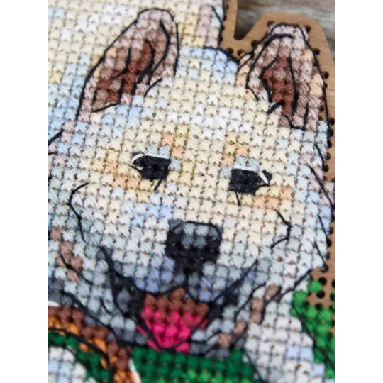 Kreuzstich auf Holzsockel "Shiba Inu" 17*12 cm SO-170