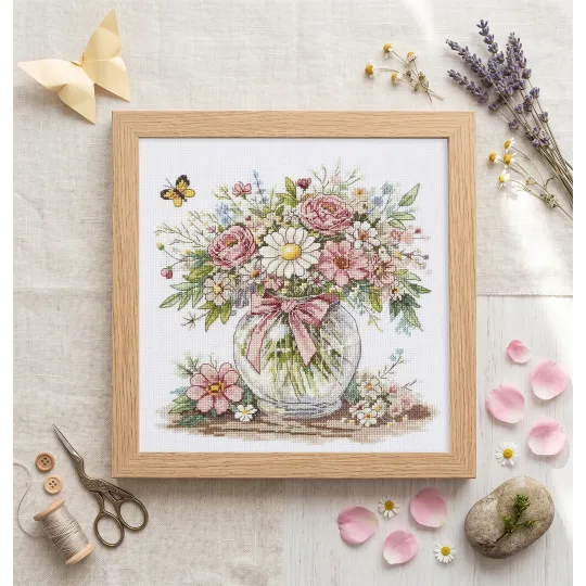 Siuvinėjimo kryželiu rinkiniai "Gėlių nuotaika" 21 х 22 cm AAH-325