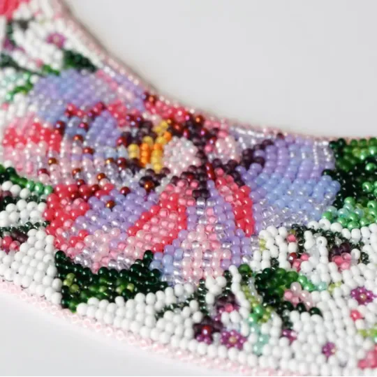 Hauptperlenstickerei-Set Kragen "Rosen Schleier" 25 x 27 cm AADC-007