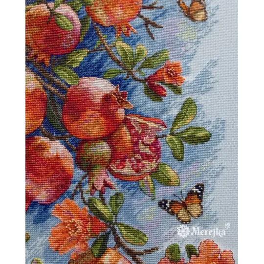 Cross stitch kit "Ruby Fruits" 25x36 cm SK305