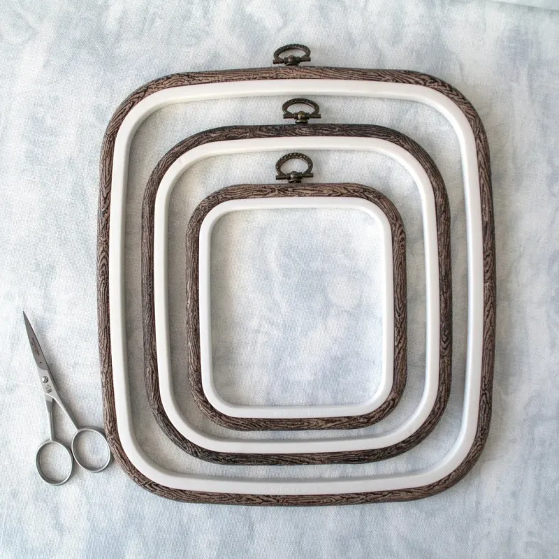 Cercle flexi carré 23x25 cm (marron foncé) 230-13BR