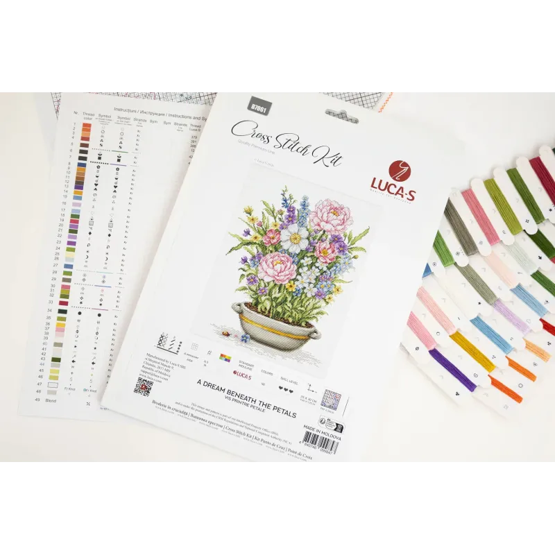 Cross Stitch Kit "A Dream Beneath The Petals" 25 x 30 cm SB7061