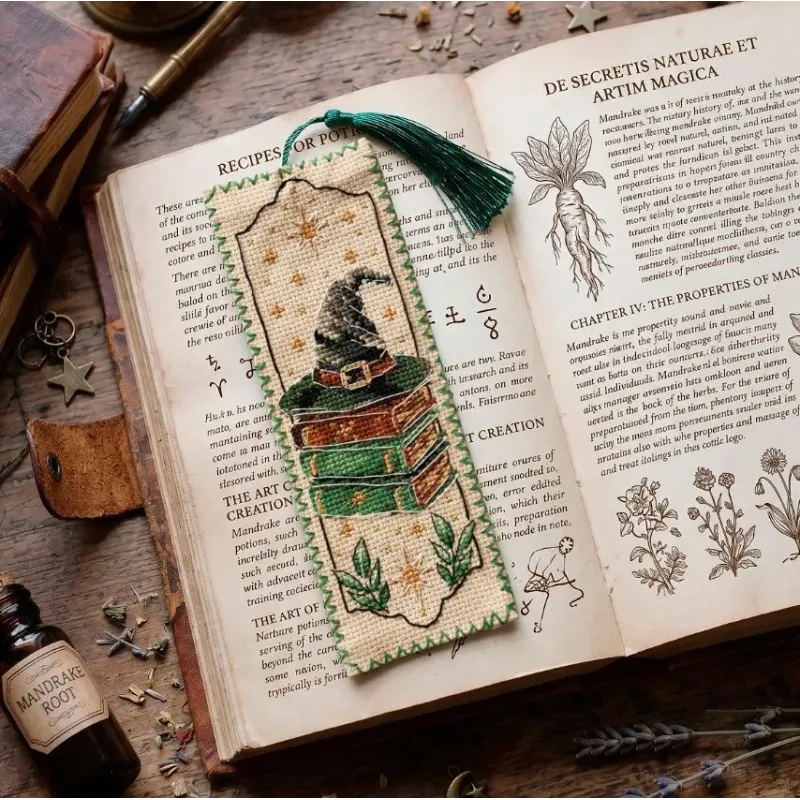 Kit de point de croix Marque-page "Le pouvoir des trois" 6,5 x 18 cm AAHK-003
