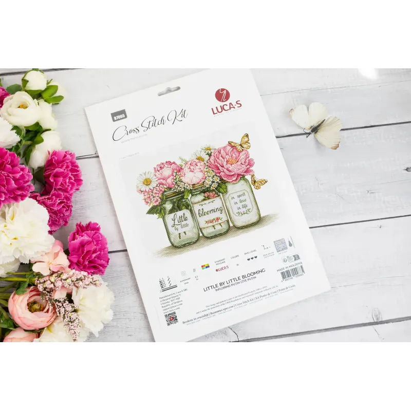 Cross Stitch Kit "Little by Little Blooming" 33x24 cm SB7065