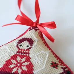 Cross-stitch kits three-dimensional decoration "Festive little angel" AAHT-007