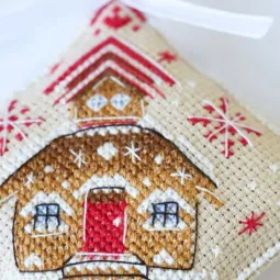 Cross-stitch kits three-dimensional decoration "Christmas Treat" AAHT-005