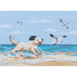 Siuvinėjimo kryželiu rinkinys "Šuo bėga paplūdimyje" 13x8,5 cm RTOM1108