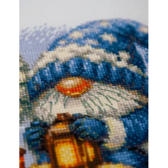 Cross stitch kit "Snowy Gnome" 20x20 cm SRA1045