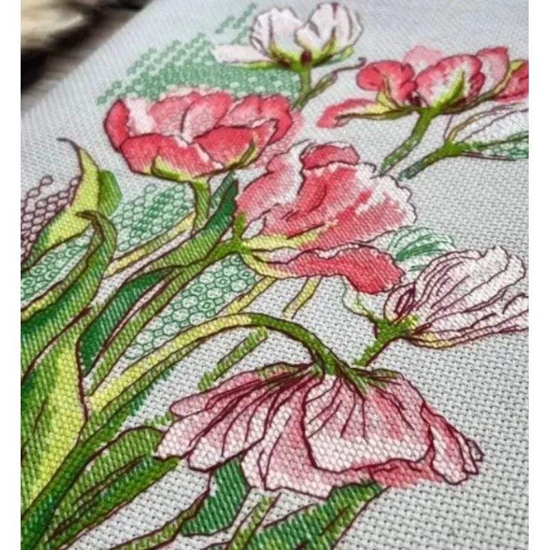 Cross stitch kit "Graceful Tulips" 21x30 cm SR2354