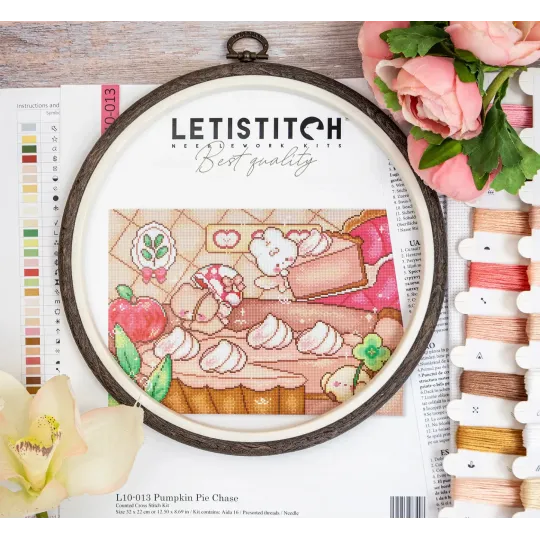 Cross stitch kit "Pumpkin Pie Chase" 32x22 cm LI10-013