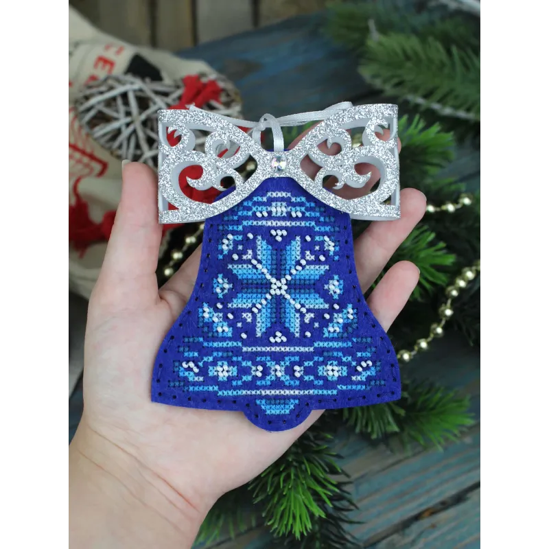Siuvinėjimo kryželiu rinkinys "Mėlyna varpelė su kaspinėliu" 12 x 9 cm ST-1203