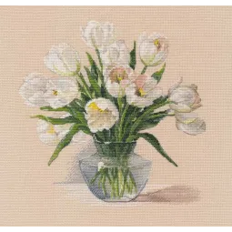 Cross stitch kit "Breathing in the scent of spring" 21×21 cm S1739