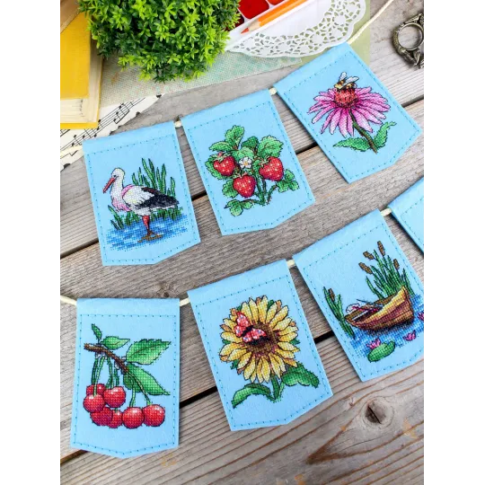 Cross stitch kit "Summer garland (7 flags)" 11 x 8 cm ST-1211
