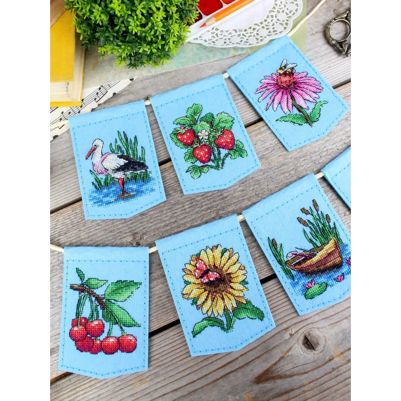 Cross stitch kit "Summer garland (7 flags)" 11 x 8 cm ST-1211