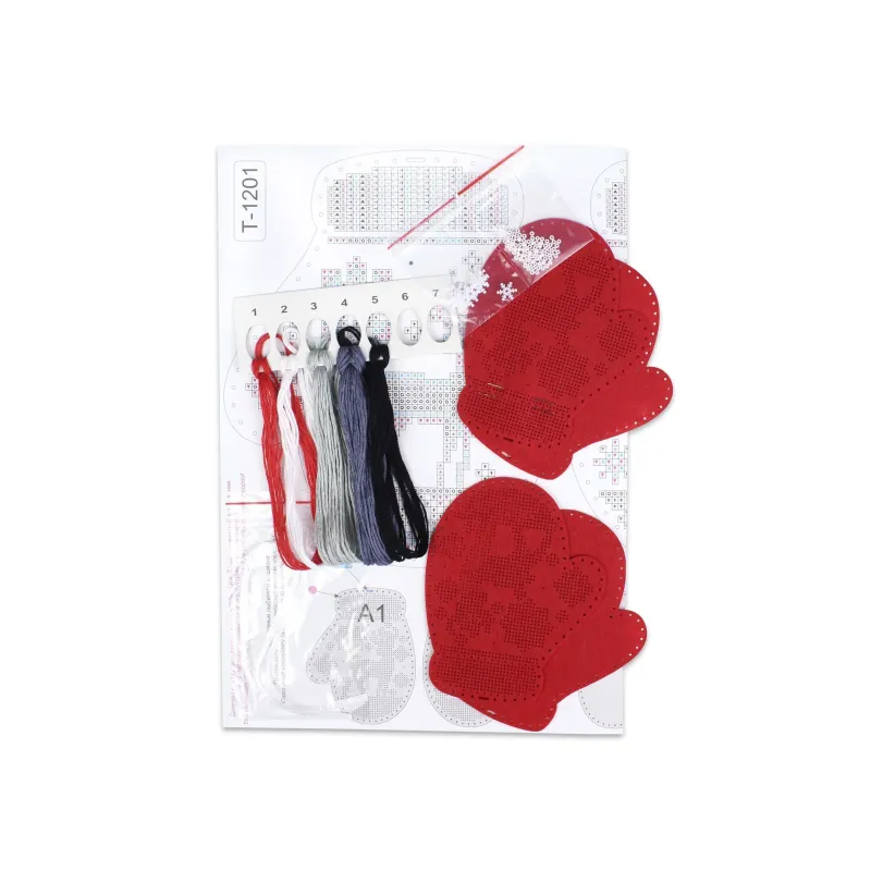 Kryželiu siuvinėjimo rinkinys "Mitten su elniu. 2 vnt. rinkinys" 11 x 9 cm ST-1201