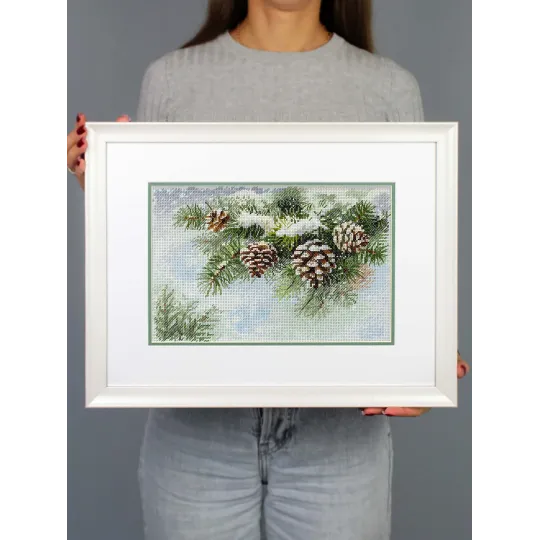Siuvinėjimo kryželiu rinkinys "Sniego apimta šaka" 18*26 cm SNV-1020