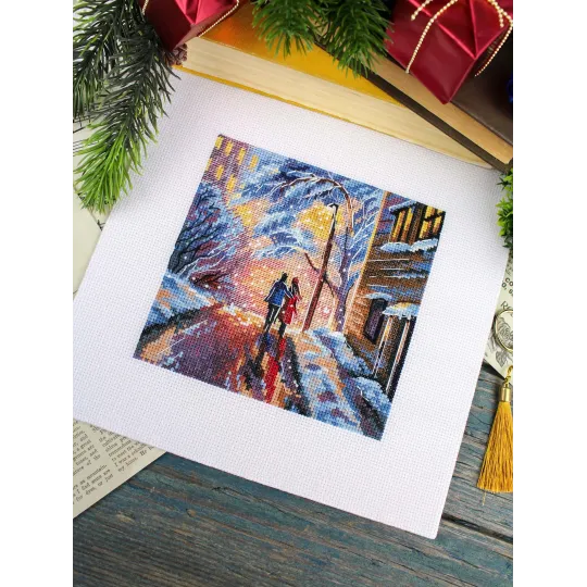 Siuvinėjimo kryželiu rinkinys "Kelyje namo" 14*14 cm SNV-1009