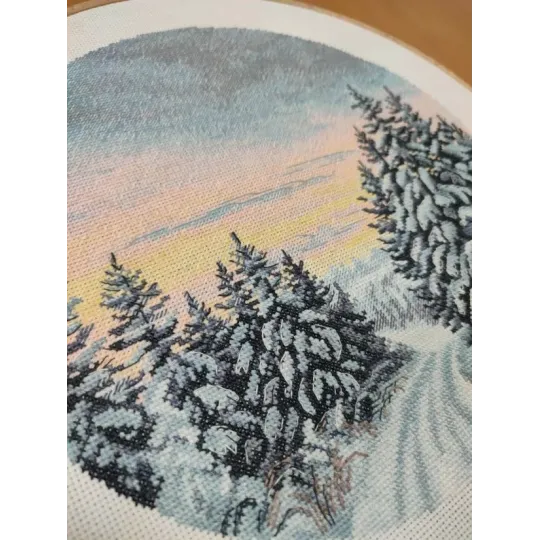 Cross stitch kit "Wintertime" 25×25 cm S1743