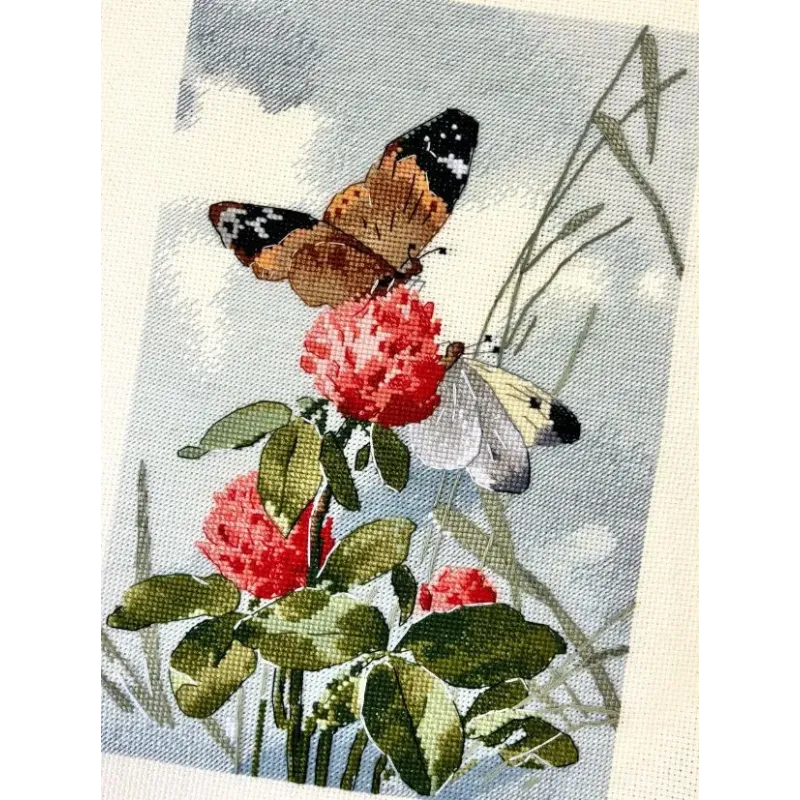 Cross stitch kit "Dance on the Flowers" 15×25 cm S1741