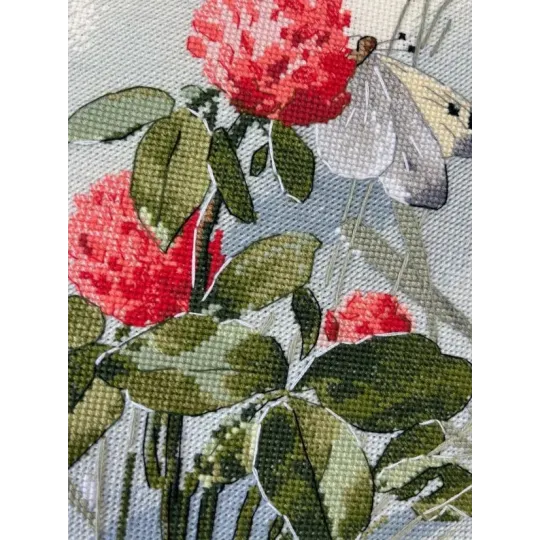 Kreuzstich-Set "Tanz auf den Blumen" 15×25 cm S1741