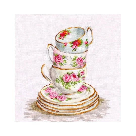(Discontinued) Kit de point de croix compté 3 tasses de thé empilées 25x28.5 cm SBA2323