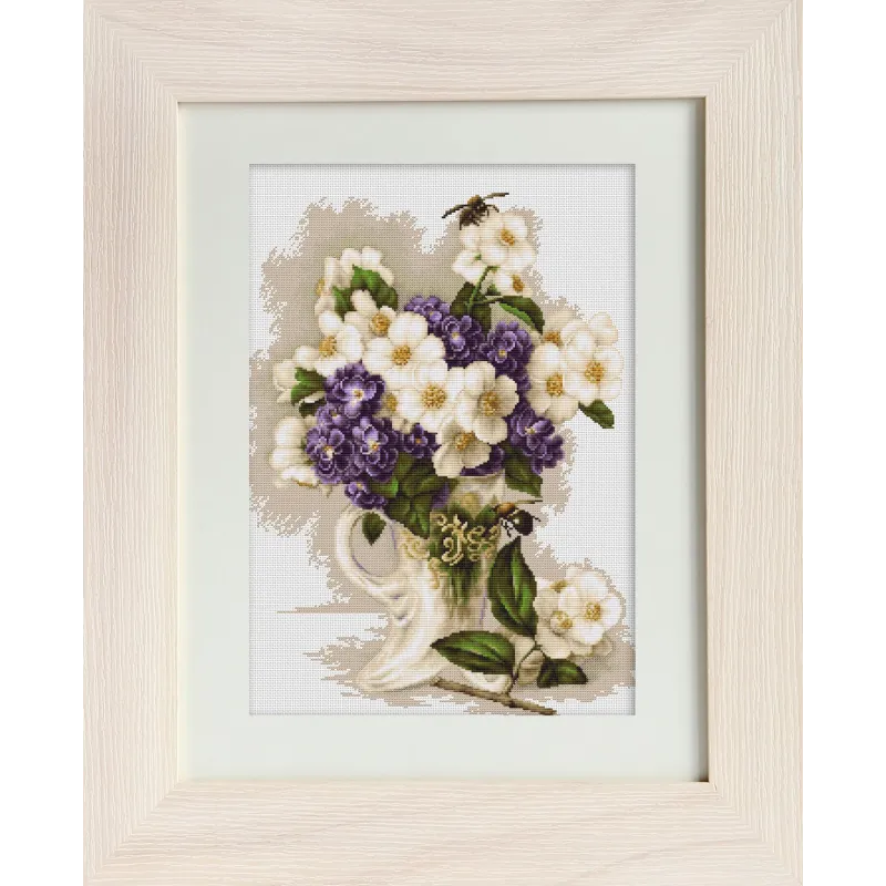 Petit Point Kit "Vase au jasmin" SG512