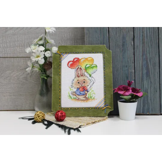 Lapin avec des ballons SM-556