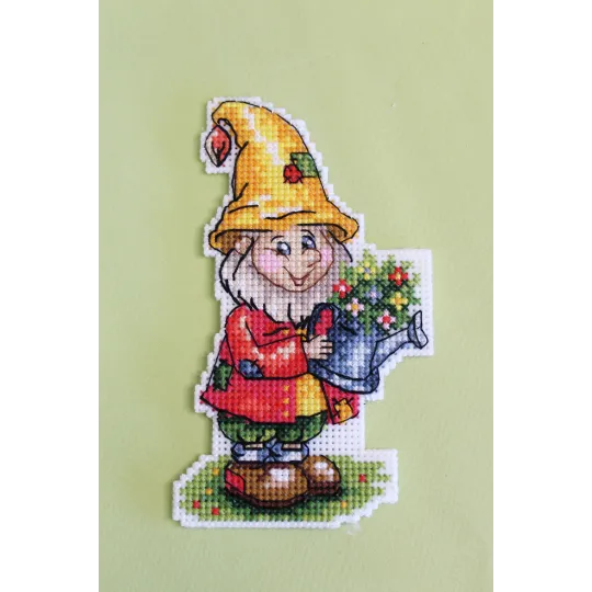 Gnome de jardin SR-821