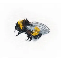 Shaggy bumblebee S1456