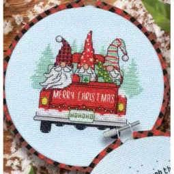 Rote LKW-Zwerge D72-09006