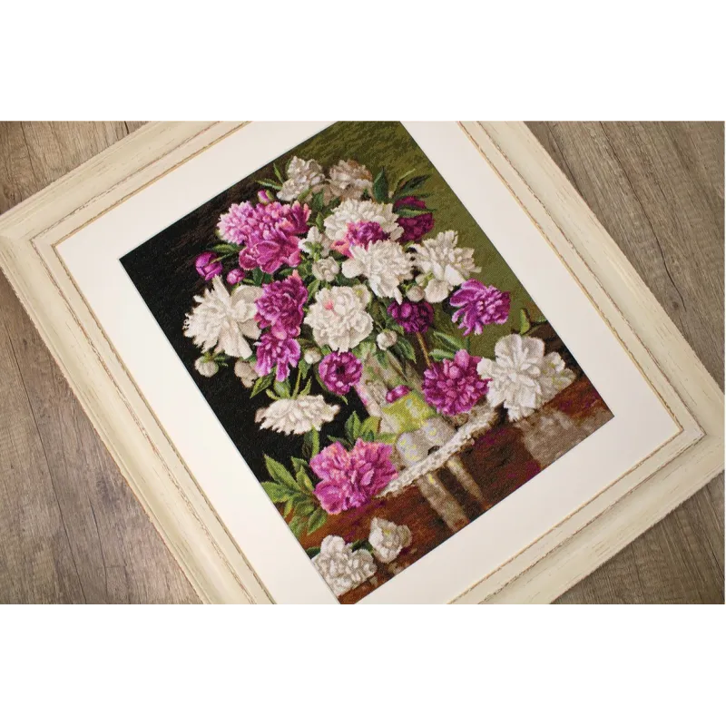 (Eingestellt) Rote und weiße Pfingstrosen SB608