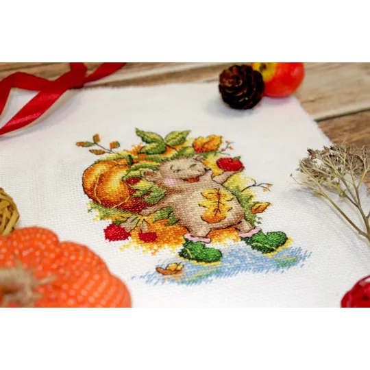 Autumn hedgehog SM-646