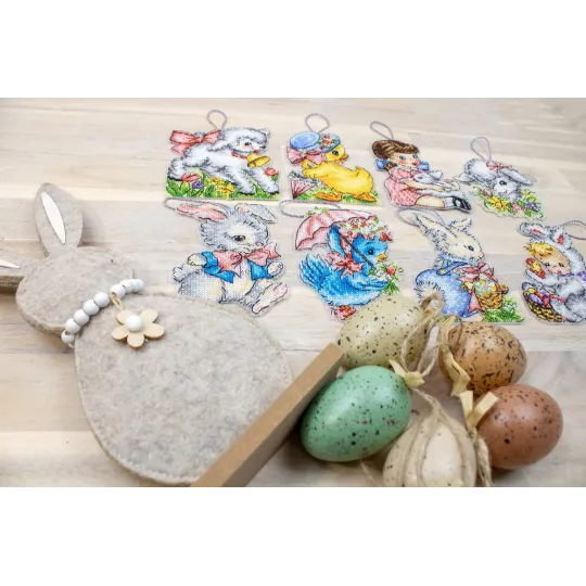 Easter Ornaments Kit of 8 pieces SLETIL8032