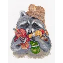 Raccoon needleworker S1474