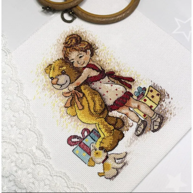 Mädchen mit Bär SM-632