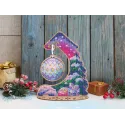 Beauté hivernale. Support avec boule de Noël SO-059