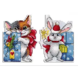 It's time to open gifts SR-847