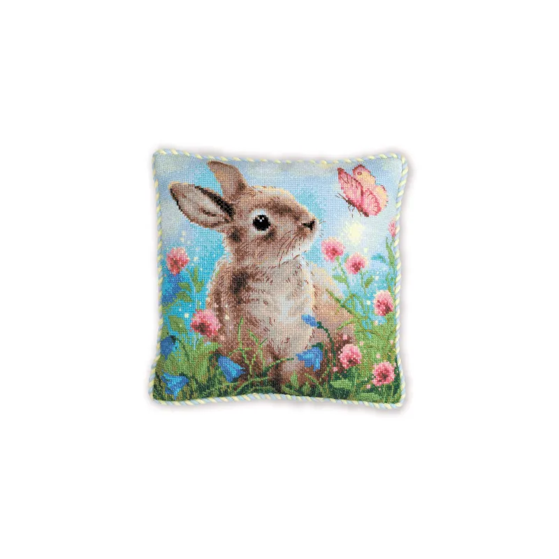 Bunny in Clover  30x30 SR2060