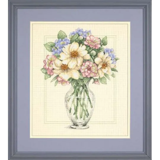 Blumen in hoher Vase D35228