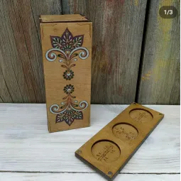 Boîte en bois pour les articles essentiels de broderie KF057/2