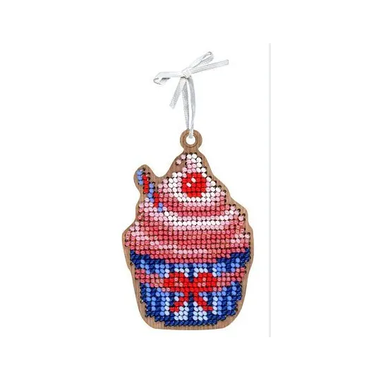 Point de croix sur socle en bois "Jeu de Noël. Gâteau №1" (perles Preciosa) SO-065