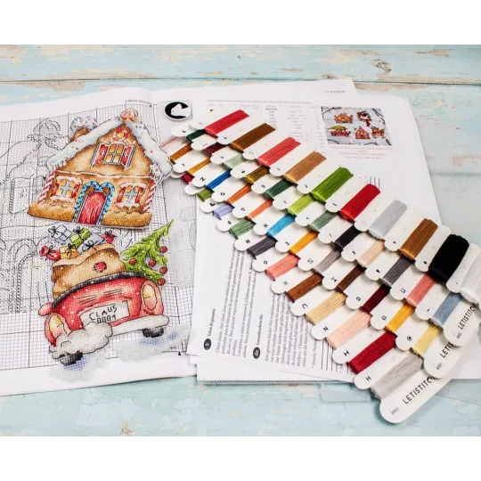 Weihnachts-Spielzeugset Nr. 4 / von 5 Teilen je 16x16cm SLETIL8055