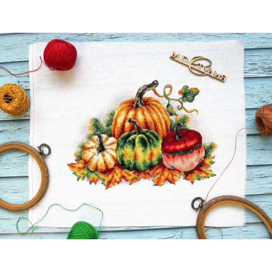Набор для вышивания крестом "Красочные тыквы" SNV-789