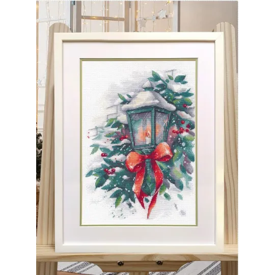 Cross stitch "Winter lantern" S1525