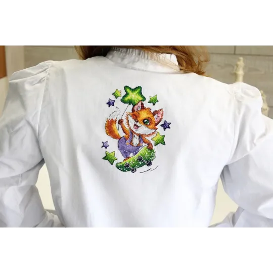 Набор для вышивания крестом водорастворимой канвой "Лиса-скейтбордист" SV-803