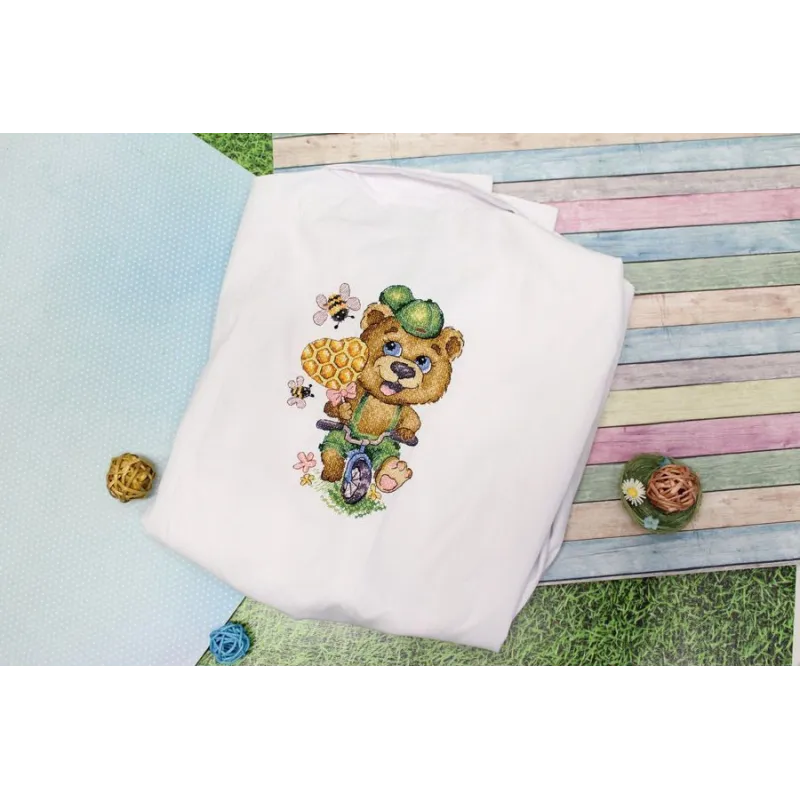 Water-soluble canvas cross stitch kit "Funny bear" SV-805