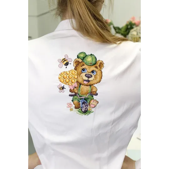 Kit de point de croix sur toile hydrosoluble "Funny bear" SV-805