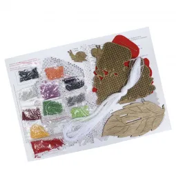 Broderie de perles sur socle en bois "Amanite" SO-074