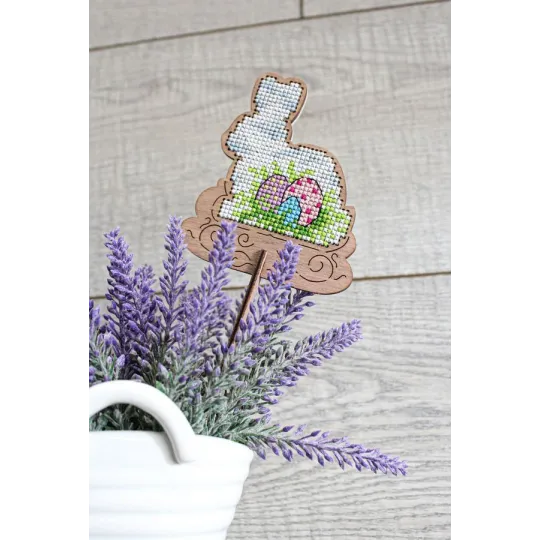 Cross-stich on wooden base "Easter bunny" SO-083 (ES)